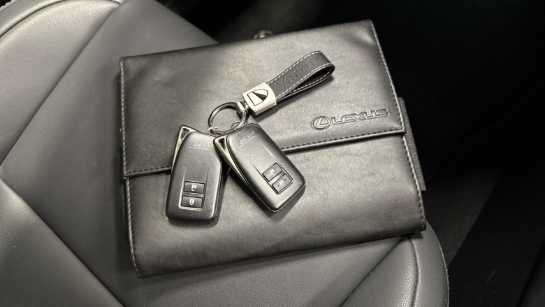 Lexus NX 300h 2.5 5dr CVT FWD [17 inch Alloy/without Nav] Hybrid Estate